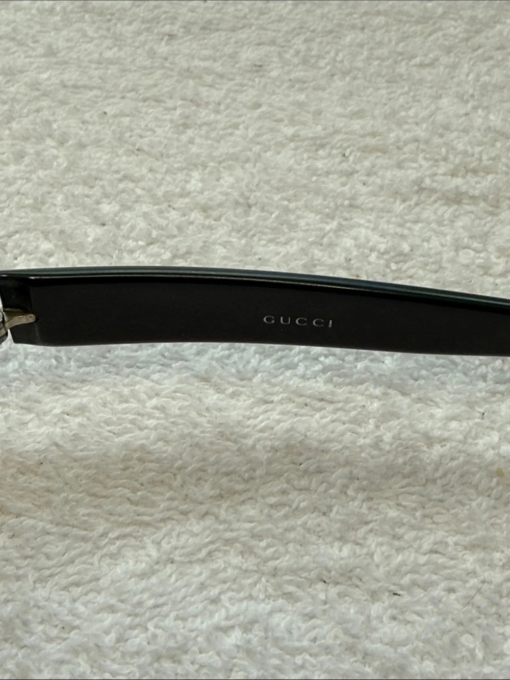 Gucci GG1797 Unisex Rimless Sunglasses in Black and Gray Gradient